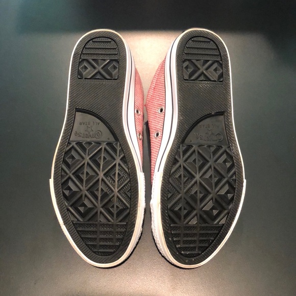 Red and White Low Top Converse - Picture 5 of 6